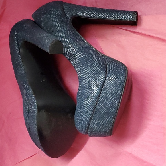 Blue platform shoes - Picture 3 of 6
